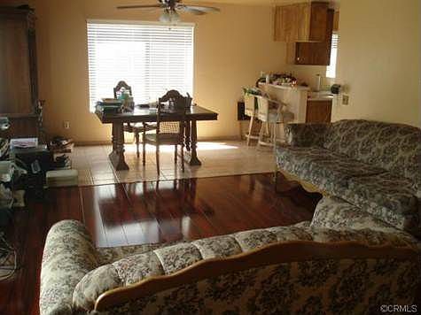 2nd image of 223 E 49th St APT 1