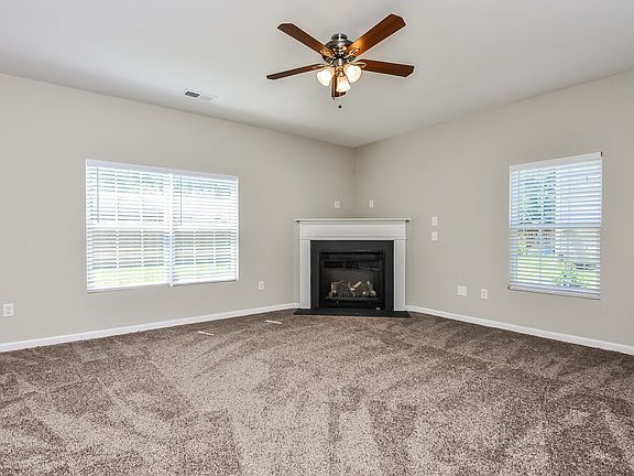 3rd image of 801 Widewaters Pkwy