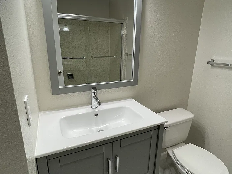 1575 Drake Dr — Photo 8