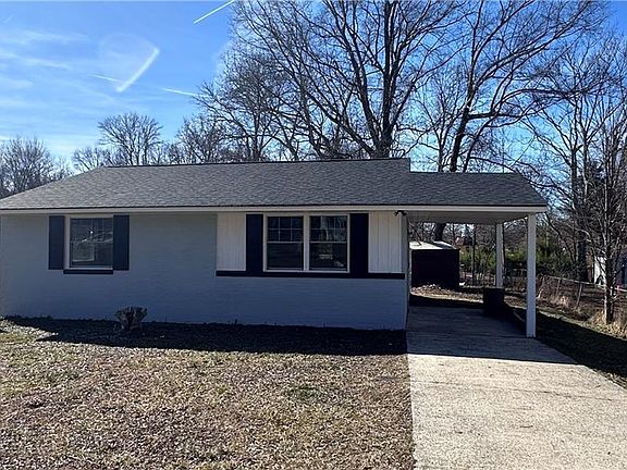 3rd image of 2314 Acorn Rd