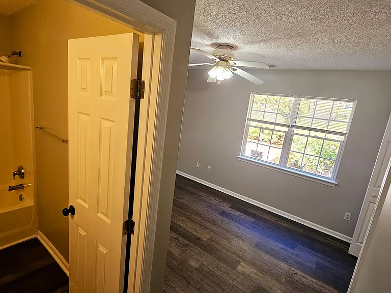 2125 Brandymill Ln — Photo 3