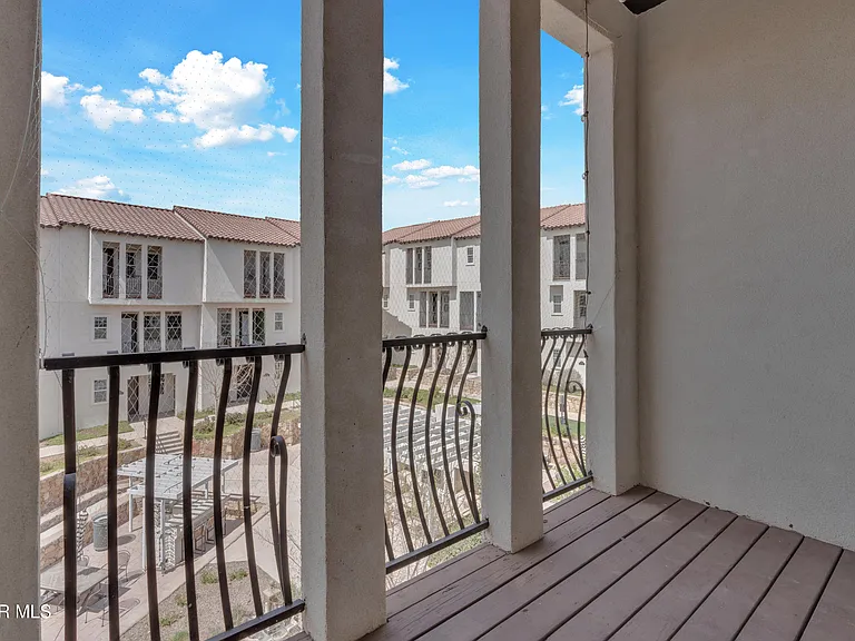 461 Vin Benicarlo Pl — Photo 37