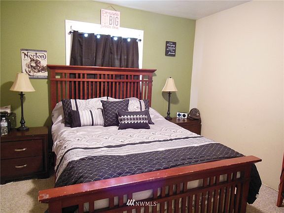 3rd image of 534 Arcadia Avenue
