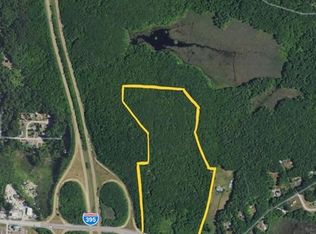 74 Sutton Ave, Oxford, MA 01540