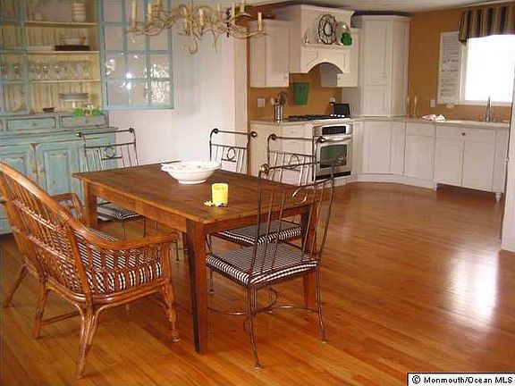 3rd image of 1770 Bay Isle Dr