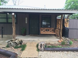 1565 Roadside Dr, Canyon Lake, TX 78133