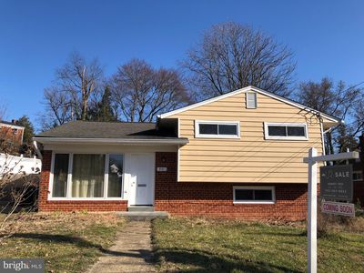 90 S Iris St, Alexandria, VA, 22304