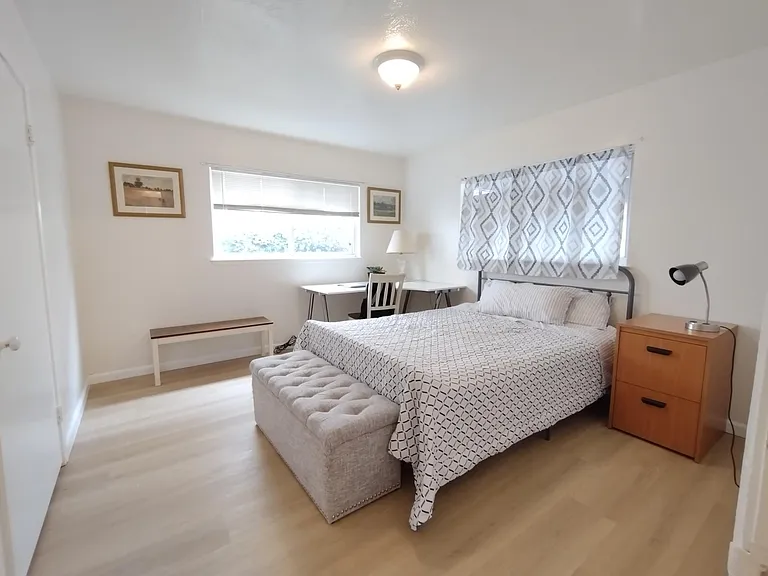 4526 Potrero Ave #A — Photo 12