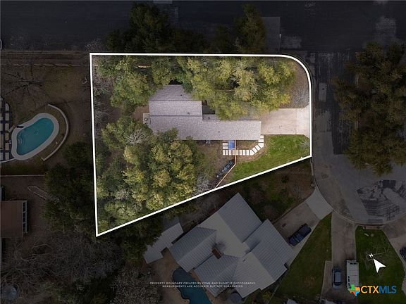 4th image of 2215 Stone River Dr