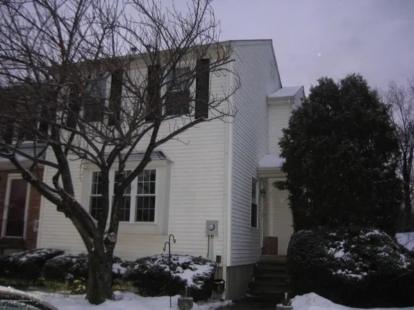 7 Telegraph Ln, Sayreville, NJ 08872