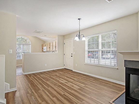 3rd image of 8716 Grassy Oak Trl