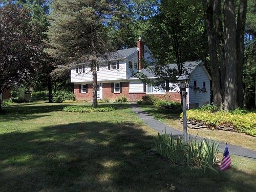 1st image of 16 Eldorado Dr