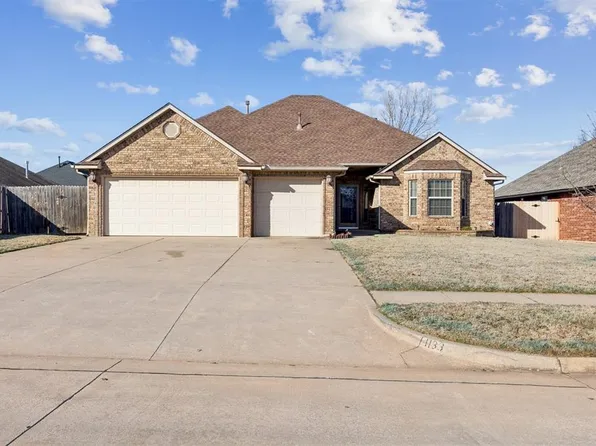 1133 S Silver Dr, Mustang, OK 73064