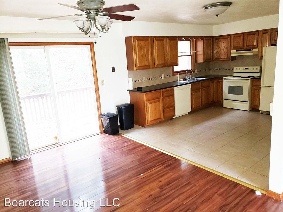 1st image of 26 Phinn Ave