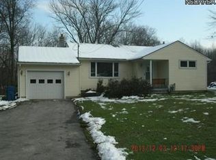 15 Struthers Coitsville Rd, Lowellville, OH 44436