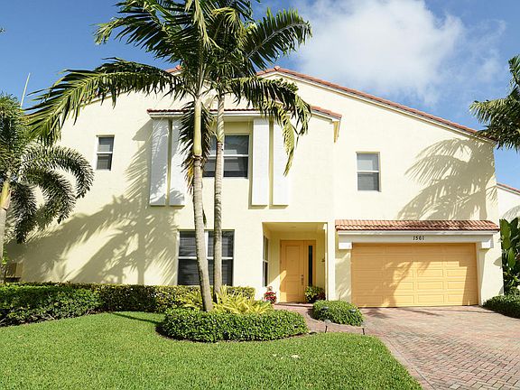 Home For Sale In Centra