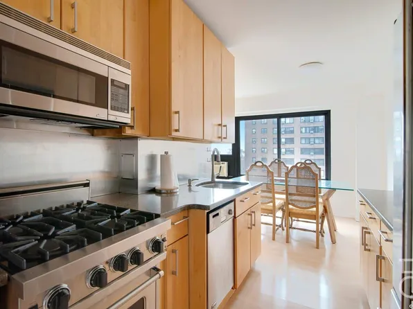 33-55 14th Street #10C, Astoria, NY 11106