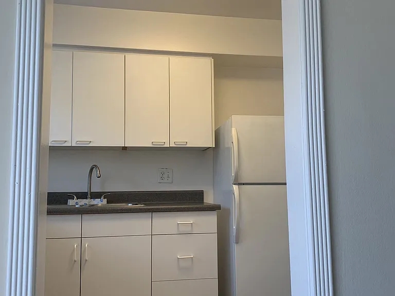 Woodruff Apartments — Photo 24