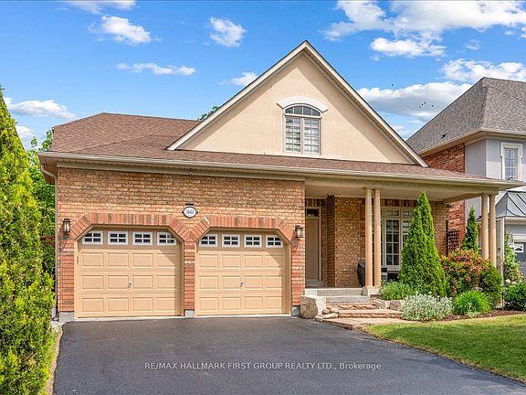 3rd image of 1661 Goldenridge Rd