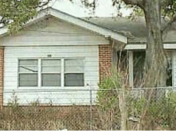 343 DEMPER Drive, Jacksonville, FL 32208