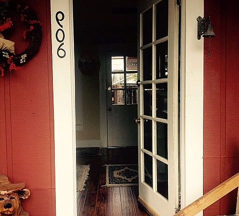 Right front Entry