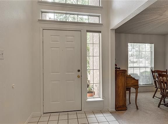 4th image of 2403 Campfire Creek Dr