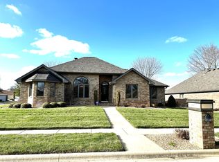 2207 E Richmond St, Springfield, MO 65804