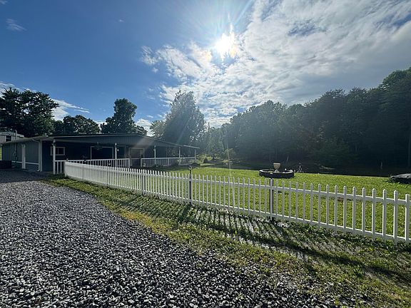 2nd image of 527 Gentry Mill Rd