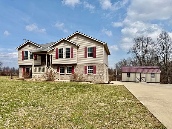 2nd image of 61 Halcomb East Rd