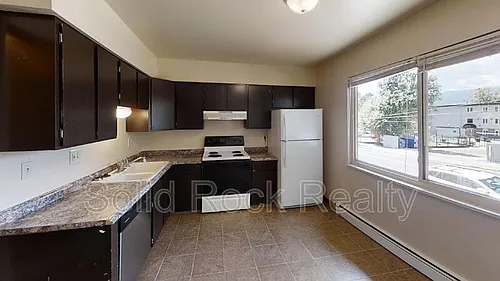 1801-1 Eagle View Dr Photo 1
