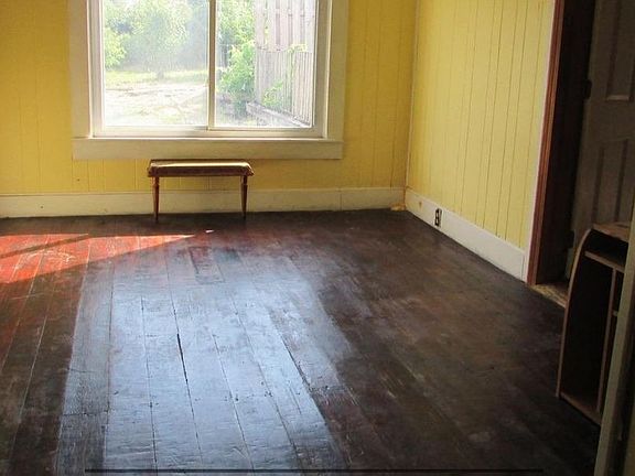 5th image of 456 Fannie Dr