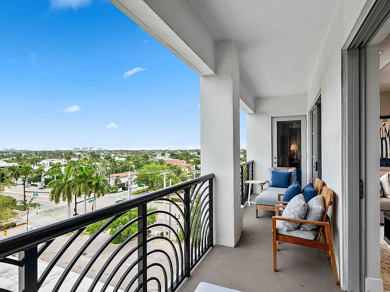 155 E Boca Raton Rd #611 — Photo 17