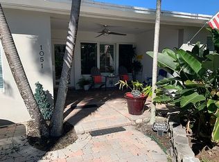 1051 Lincoln St, Hollywood, FL 33019