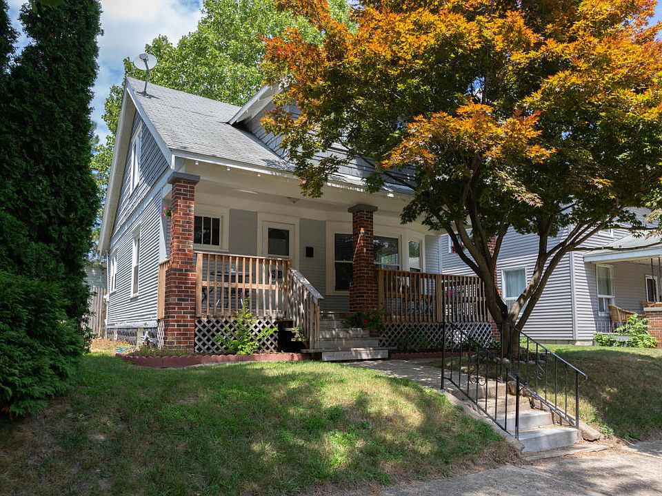 1st image of 1233 Arianna St NW