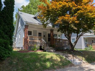 1233 Arianna St NW, Grand Rapids, MI 49504