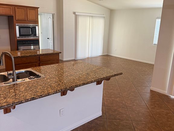 3rd image of 9741 Troon Ct