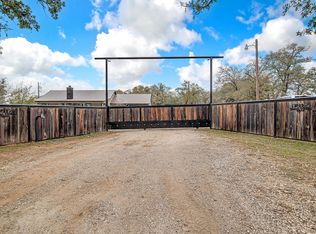 3817 Cross Timber Rd, Burleson, TX 76028