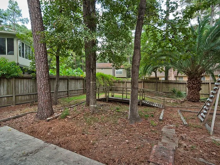 2107 W Lacey Oak Cir — Photo 9