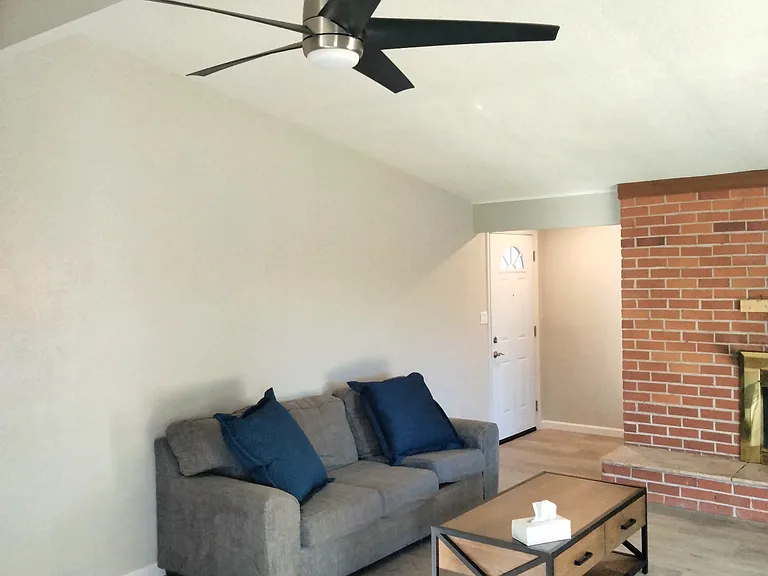 6532 La Cienega Dr #2 — Photo 3