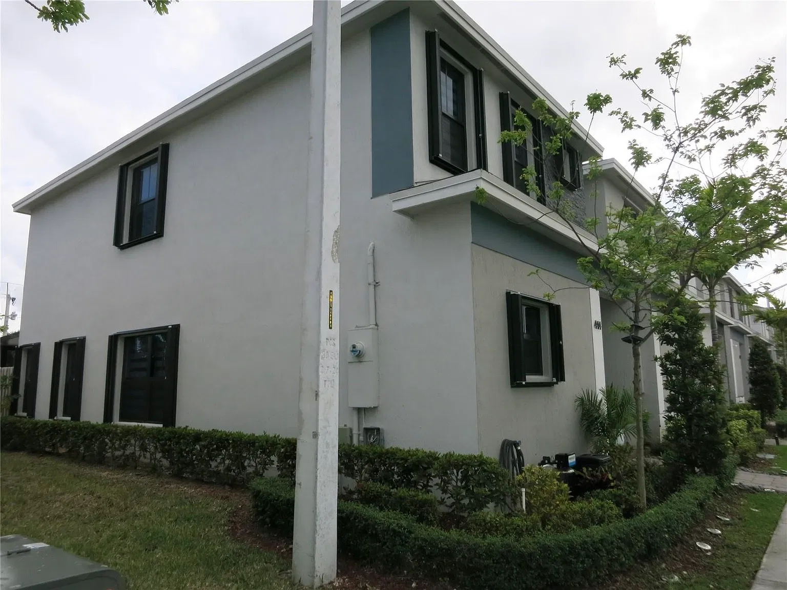 3 bed, 1433 sqft, $2,600 — Photo 2