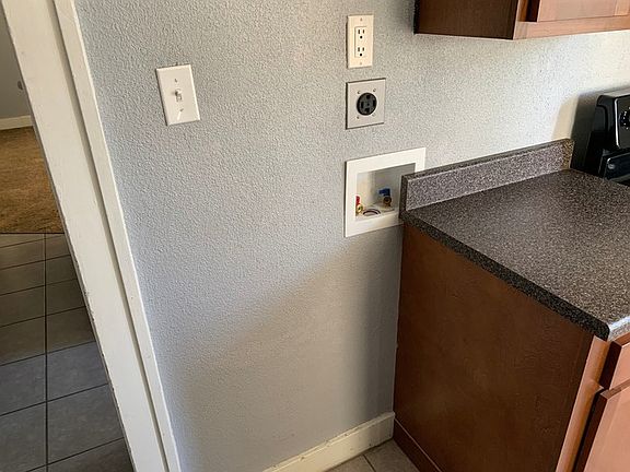 5th image of 1618 Coal Ave SE APT A
