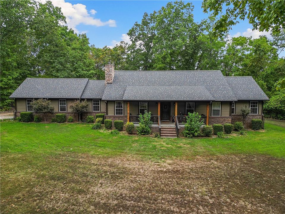 1st image of 16505 Twin Hollows Ln