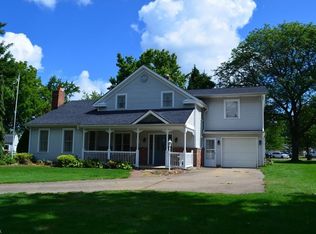 33 Dorset Rd, Jefferson, OH 44047