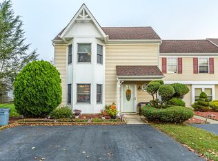 11 Norman Ct, East Brunswick, NJ 08816