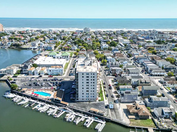 6101 Monmouth Ave APT 510, Ventnor, NJ 08406