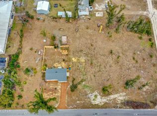 5627 Lois St, Panama City, FL 32404