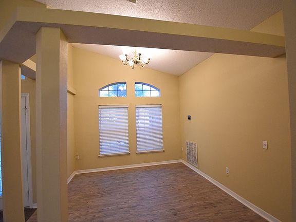 2nd image of 1870 E Aston Hall Dr
