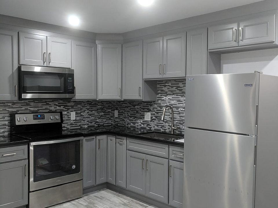 1st image of 6208 Cypress Ave #2