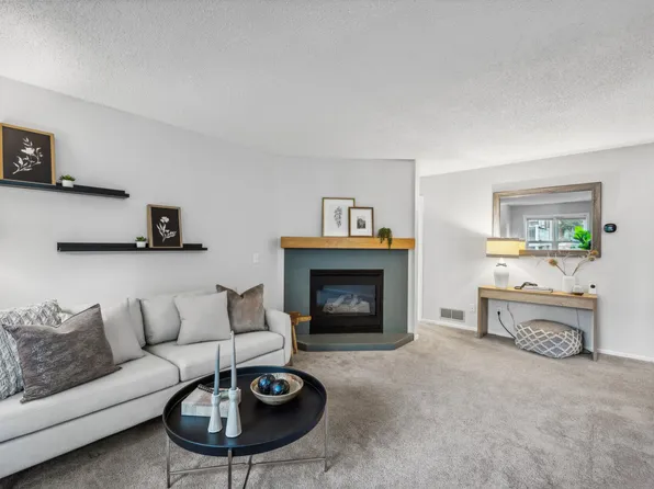 302 Exchange St S Suite 1, Saint Paul, MN 55102