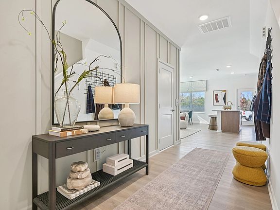Representative images and renderings are for illustrative purposes. Actual structural options and de